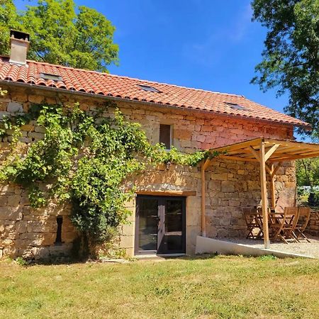 Maison Des Biches Saint-Jean-et-Saint-Paul Екстер'єр фото